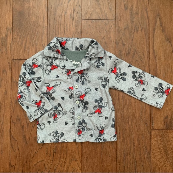 Disney Mickey Mouse 2 piece flannel jammies - Picture 2 of 8